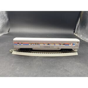 Vintage TYCO Scale Ho Amtrak Coach Car Only